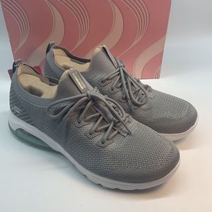 Skechers  Womenś GOwalk Air - Cloudburst Shoe Size 11